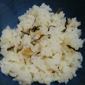 ♡金目鯛の干物で♡　簡単炊き込みごはん